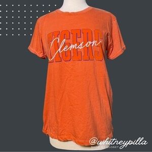 NWT Pressbox Clemson Tigers Orange Short Sleeve Collegiate Graphic Tee women’s M